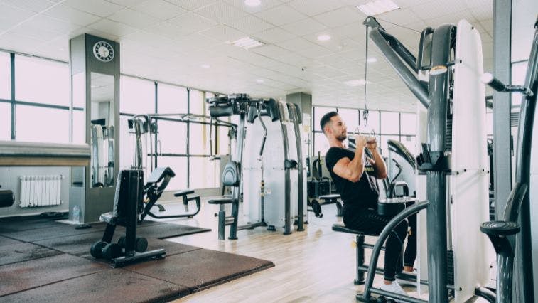 How to Start Working Out at the Gym feature